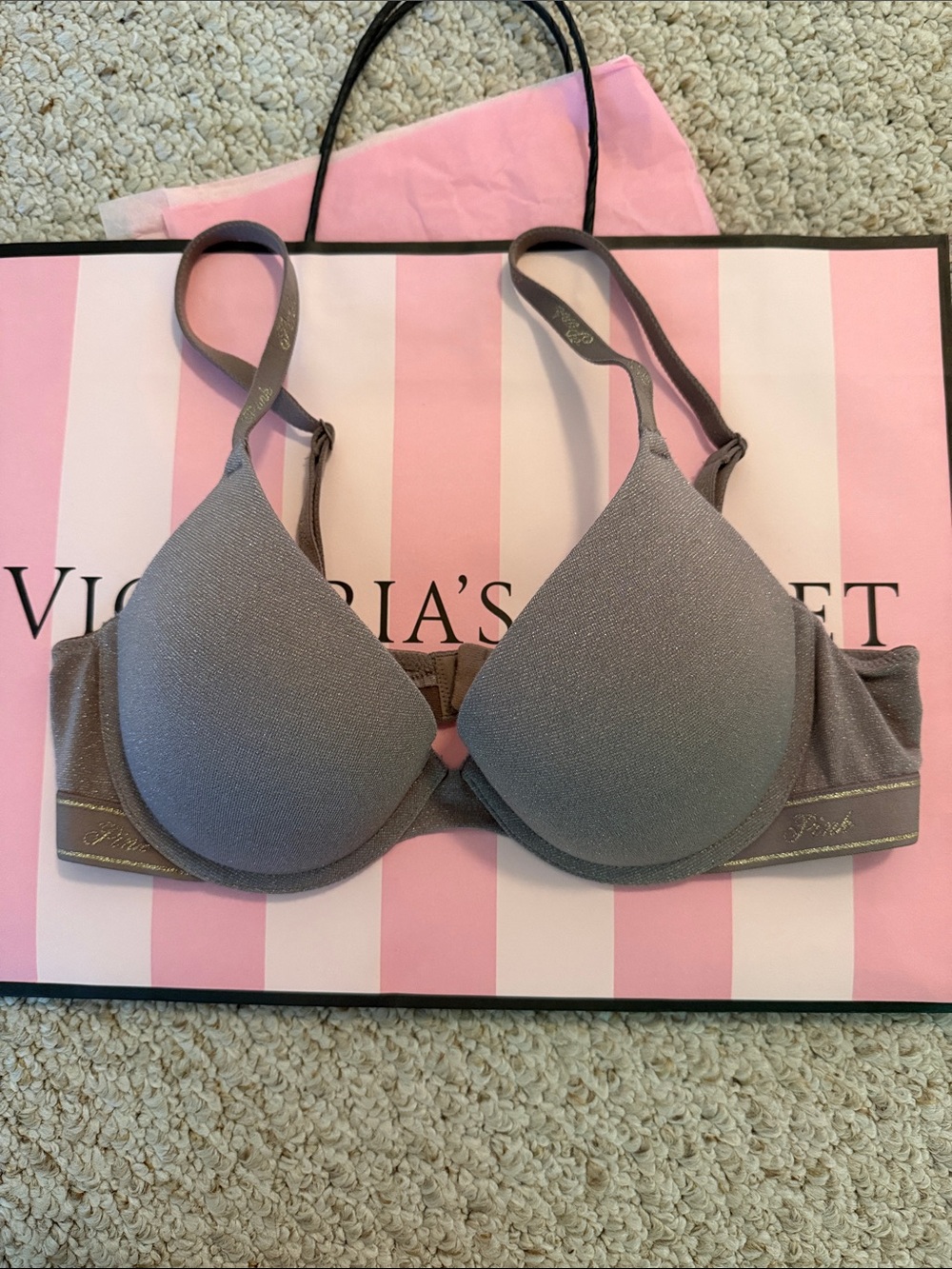 Victoria's Secret Pink T-Shirt Bra with Subtle Shine NWOT